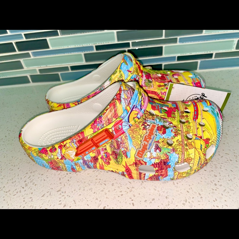 Disney Vault Collection Crocs Walt Disney World Map Clogs by Crocs - Picture 1 of 6